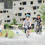 Aparthotel Rocksresort 4*